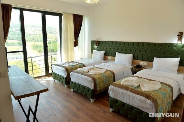 Standard Triple Room for 3 People