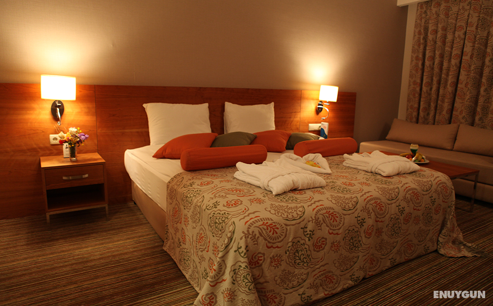Standard Custom Room