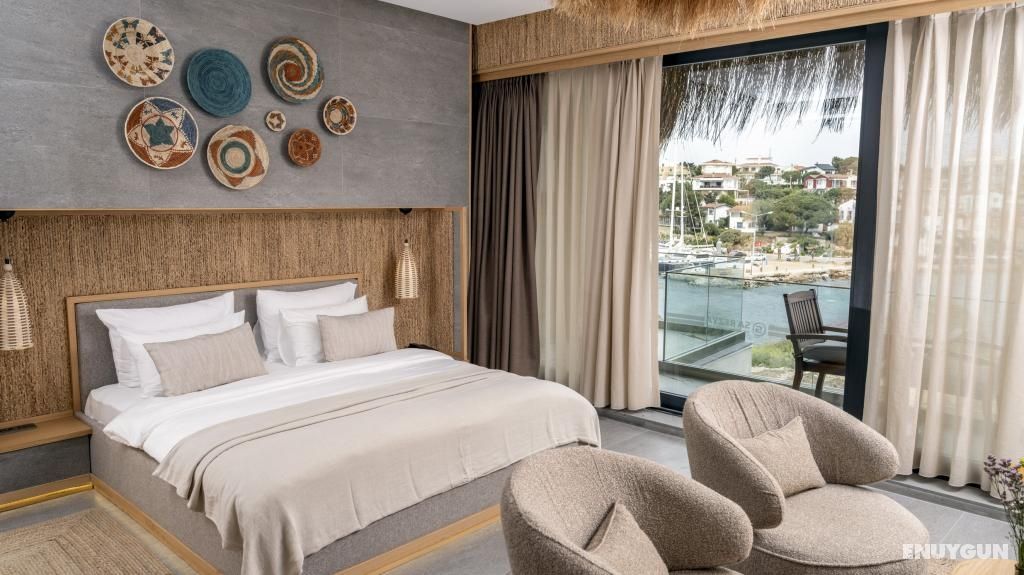 Corner Suite, Sea View, Jacuzzi