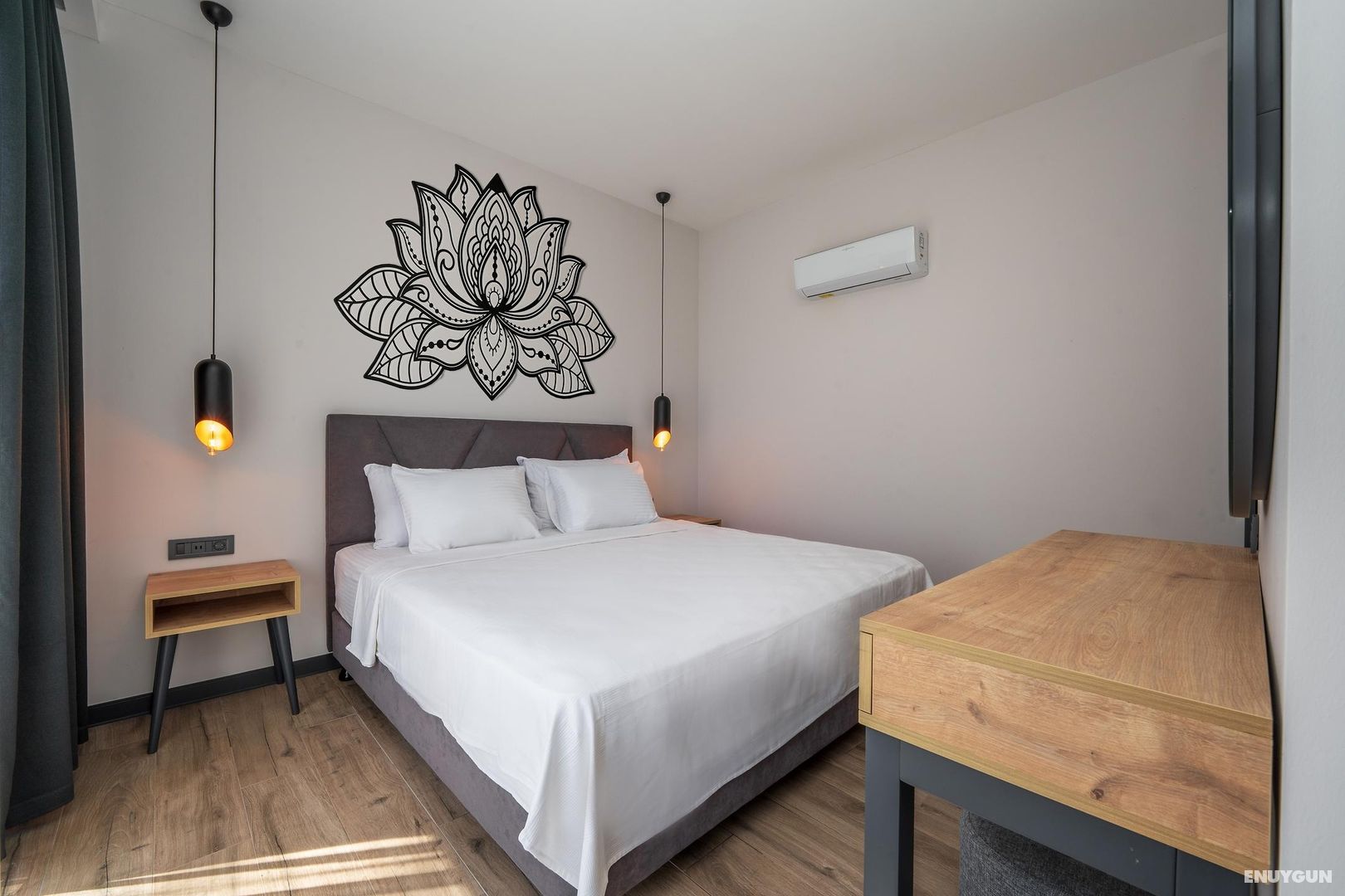 Palm Suites