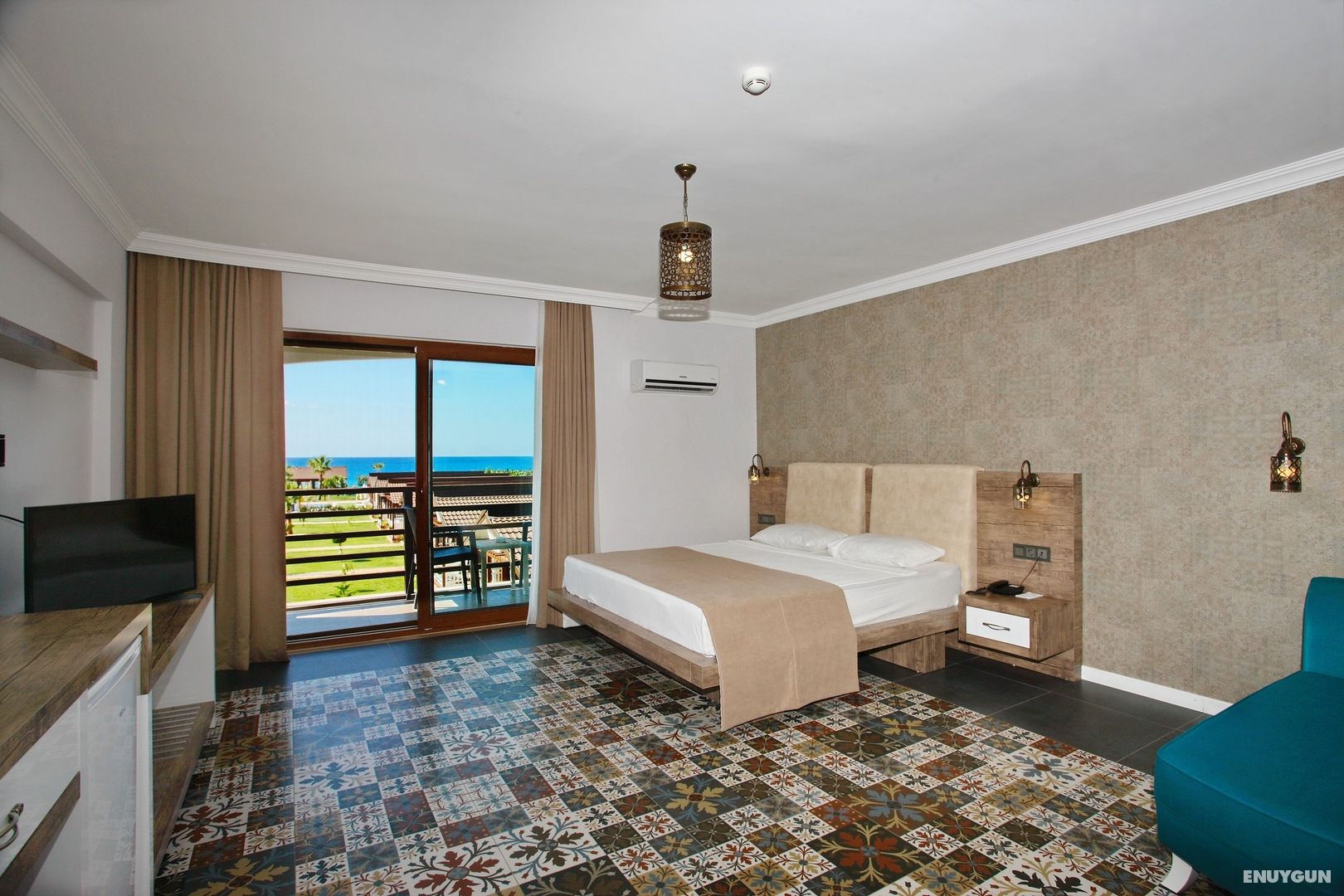 Deluxe Room with Balcony, Sea or Garden View
