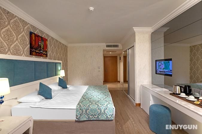 Main Building Standard Land View Room