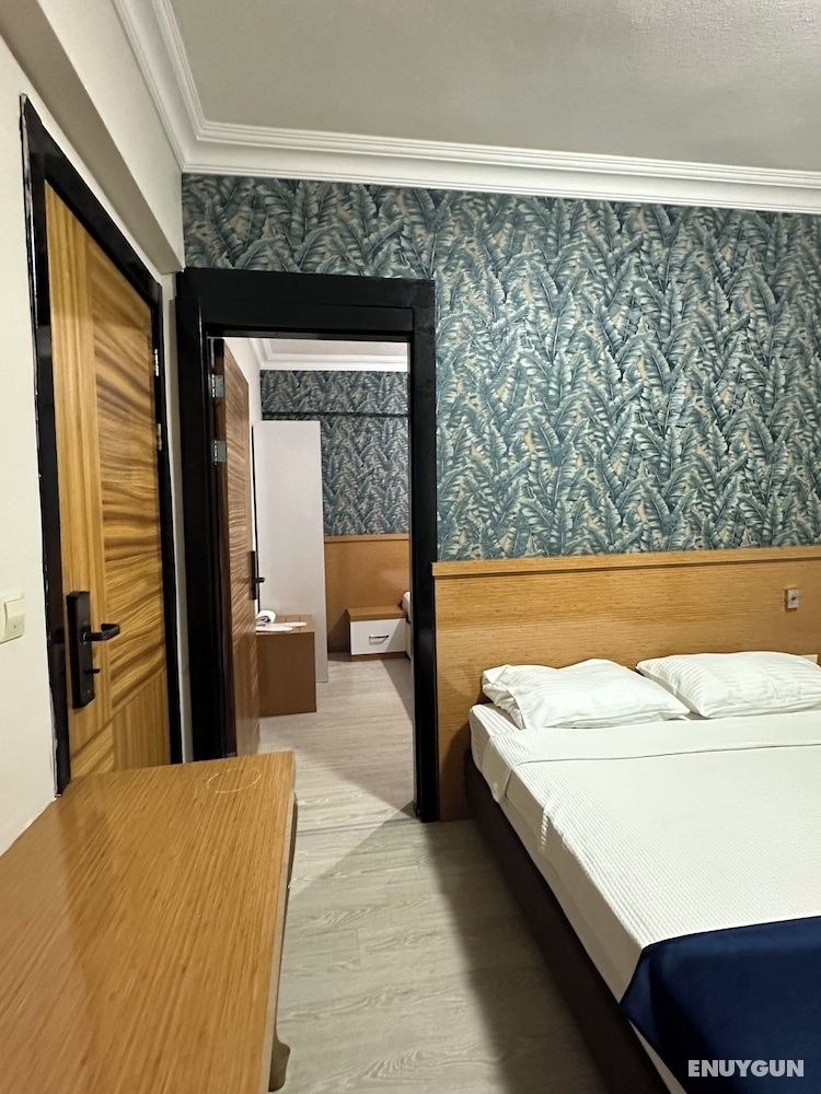 Economy Suite