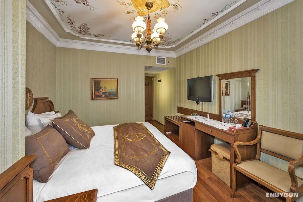 Superior Single Room, 1 Queen Bed