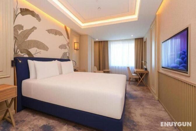 Economy Room, City or Mountain View, Spa & Wet Area Use