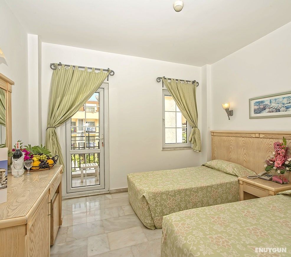 Standard Room, Garden View