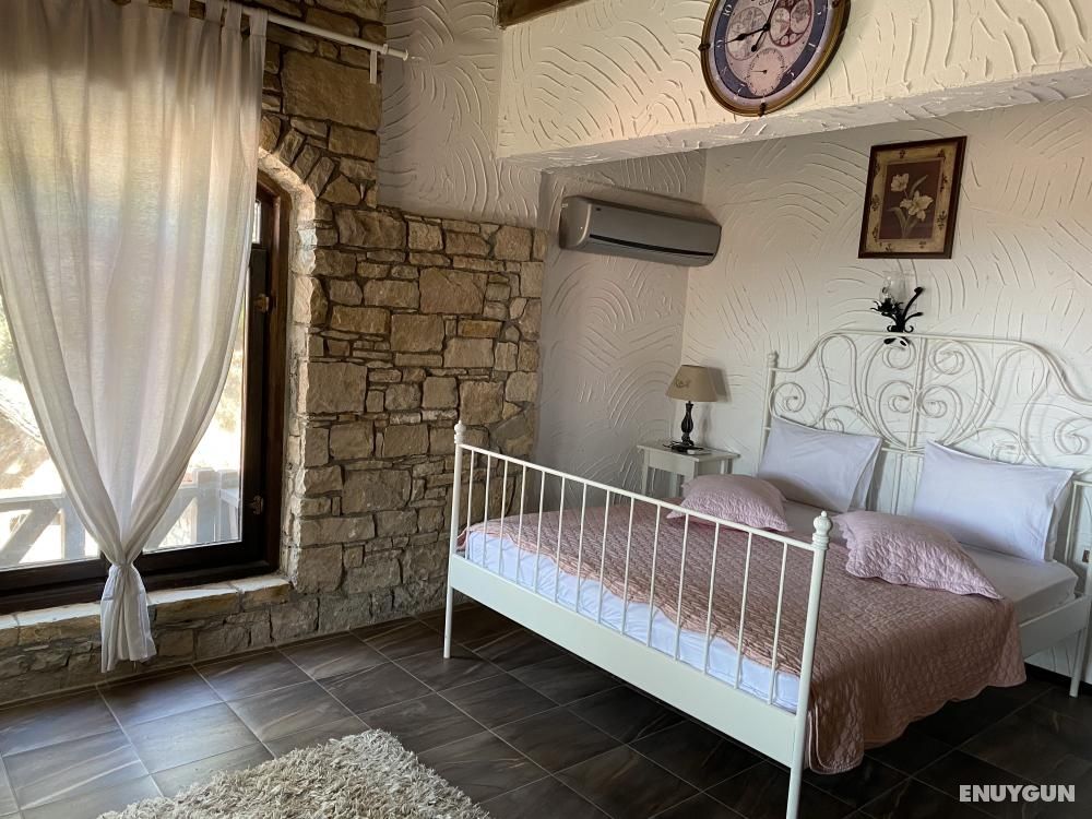 Suite - Two Bedrooms, Sea View