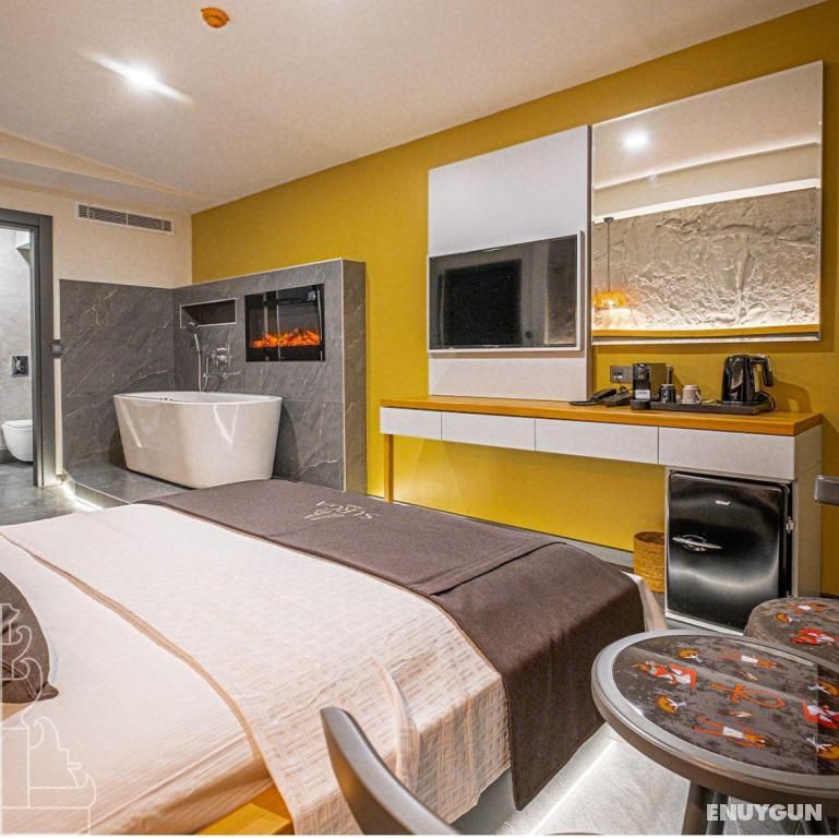 Premium Room, Land View, with Bathtub