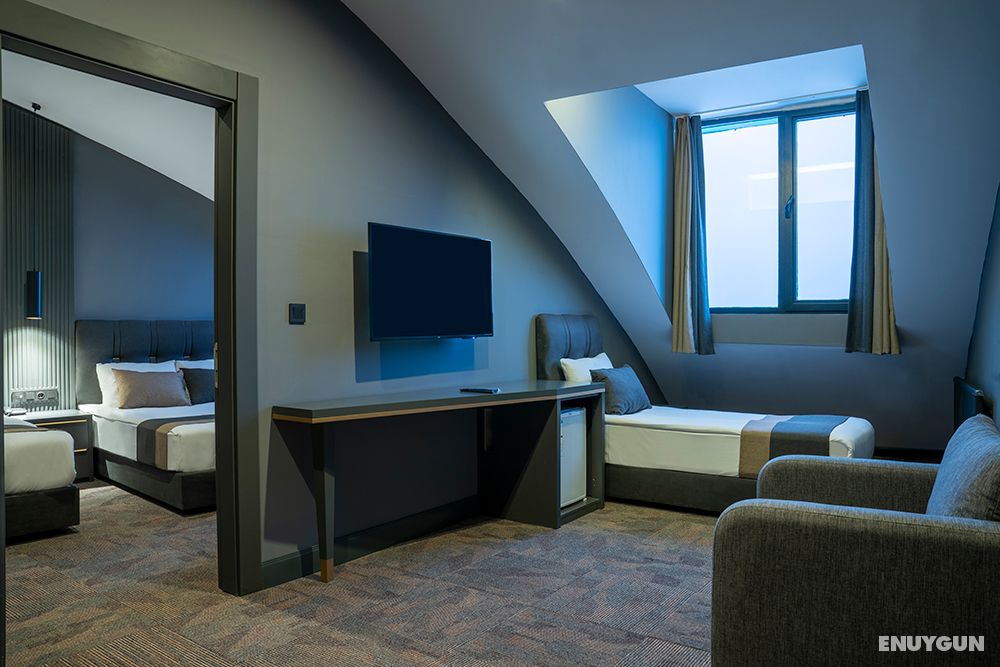 Standard Family Room