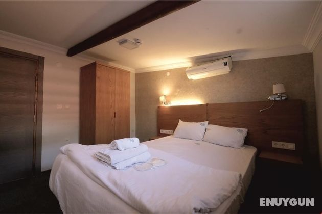 King Suite Room