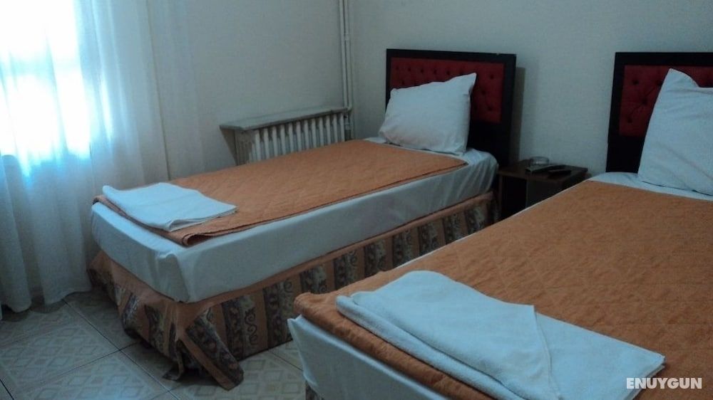 Triple Room, Shared Bathroom