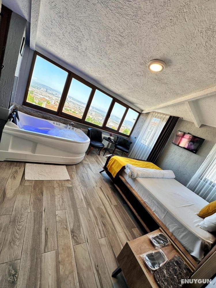 Studio, City View, Jacuzzi