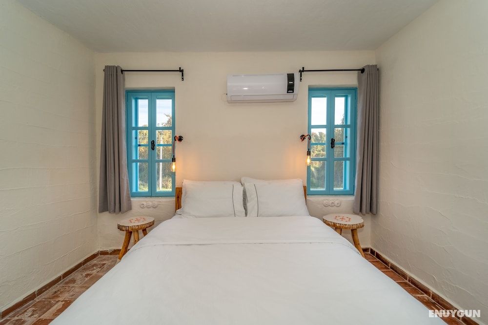Standard Room, 1 Double Bed, Non Smoking, Garden View