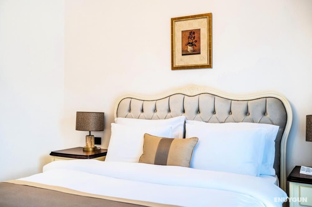 Standard Room, Street View, Ground Floor