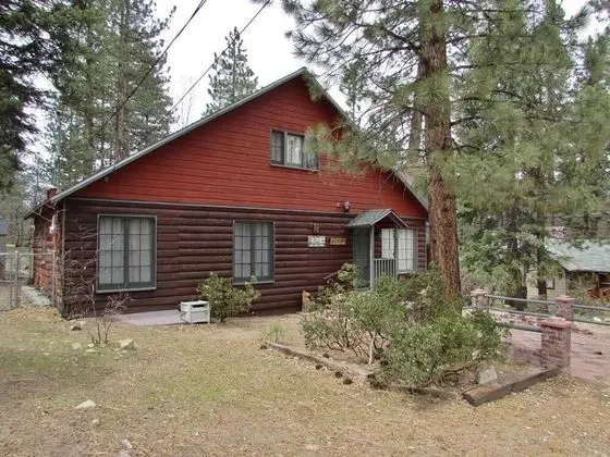 Kulübe, Birden Çok Yatak (039 - Little Doe Lodge)