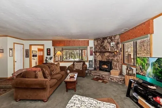 Ev, Birden Çok Yatak (041 - Snowcrest Cottage)