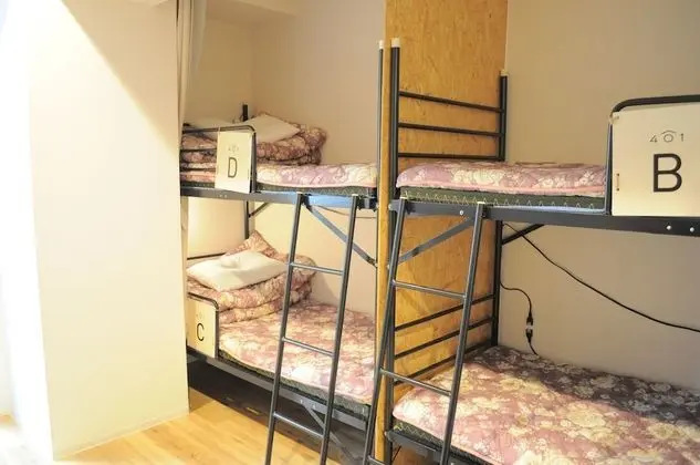 Comfort Ortak Ranzalı Oda, Sadece kadınlar için, Sigara İçilmez