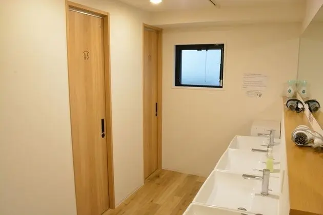 Comfort Ortak Ranzalı Oda, Sadece kadınlar için, Sigara İçilmez