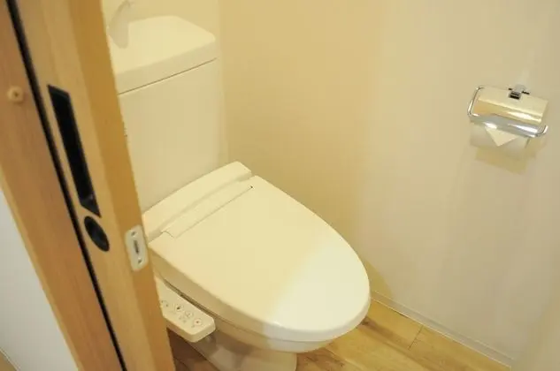 Comfort Ortak Ranzalı Oda, Sadece kadınlar için, Sigara İçilmez