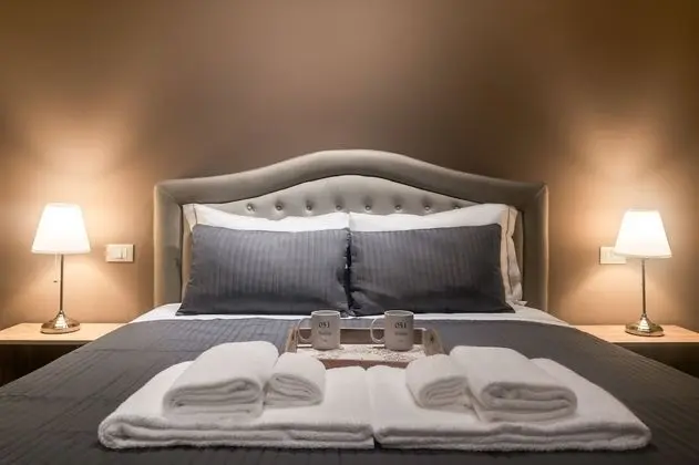 Junior Oda, 1 Büyük (Queen) Boy Yatak, Sigara İçilmez