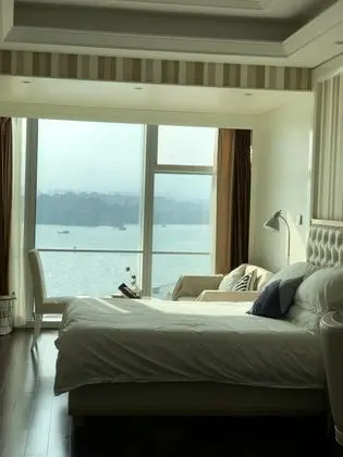 Superior Tek Büyük Yataklı Oda, Deniz Manzaralı