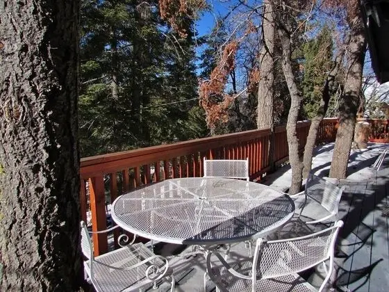 Kulübe, Birden Çok Yatak (063 - JBs Pinecone Lodge)