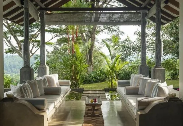 Villa, Sigara İçilebilir