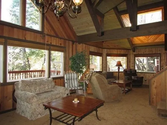 Kulübe, Birden Çok Yatak (088 - Rockspray Chalet)