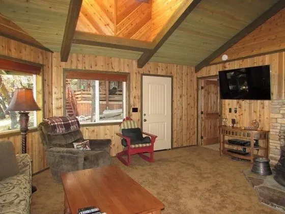 Kulübe, Birden Çok Yatak (088 - Rockspray Chalet)