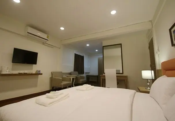 Deluxe Premier Room