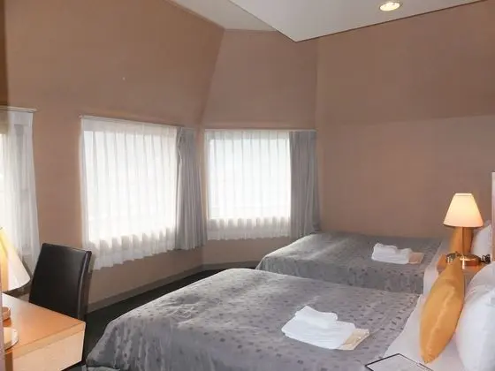 İki Ayrı Yataklı Oda, Sigara İçilebilir (High Floor, check in until Midnight)