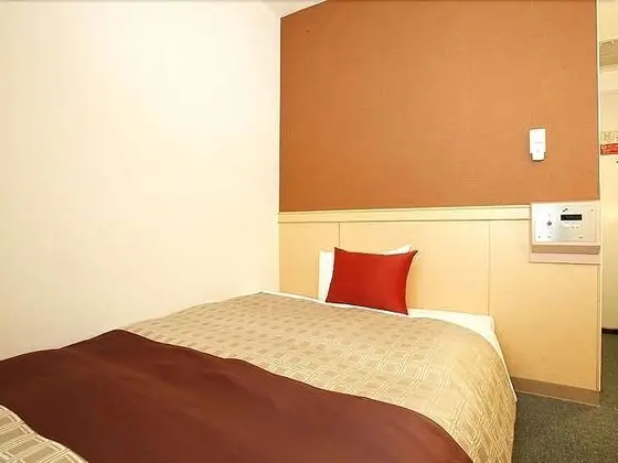 Tek Büyük Yataklı Oda, Sigara İçilebilir (140 cm bed, check in until Midnight)