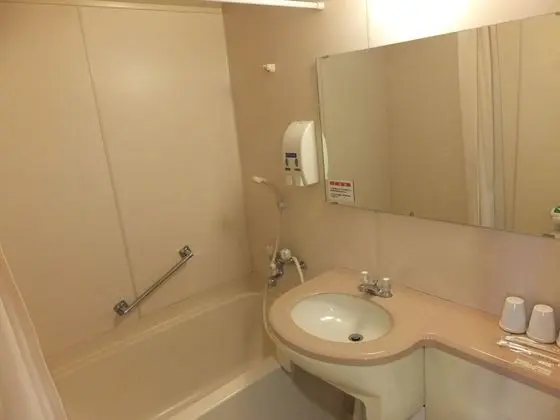 Tek Büyük Yataklı Oda, Sigara İçilebilir (140 cm bed, check in until Midnight)