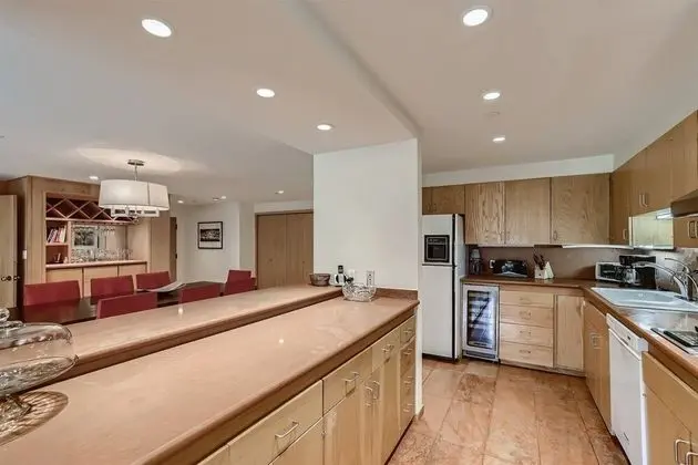 Daire (1-44 W Meadow Dr. 7 Meadow Vail Place)