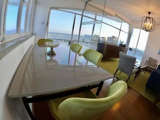 Design Çatı Katı Süiti (Penthouse)