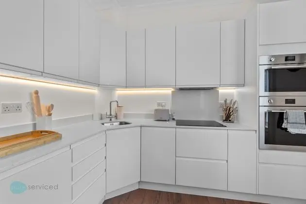 Luxury Apart Daire, Özel Banyo (Frobisher)