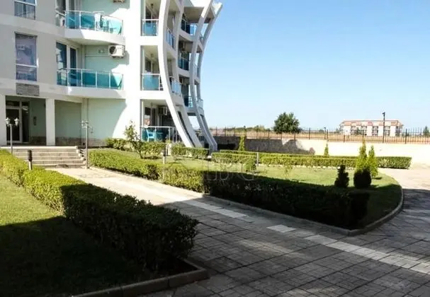 Apart Daire, 1 Büyük (Queen) Boy Yatak ve Çekyat