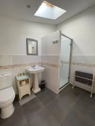 Apart Daire, 1 En Büyük (King) Boy Yatak