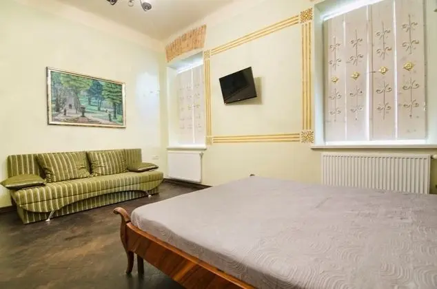 Apart Daire, 1 Yatak Odası (Valovaya St. 21a)