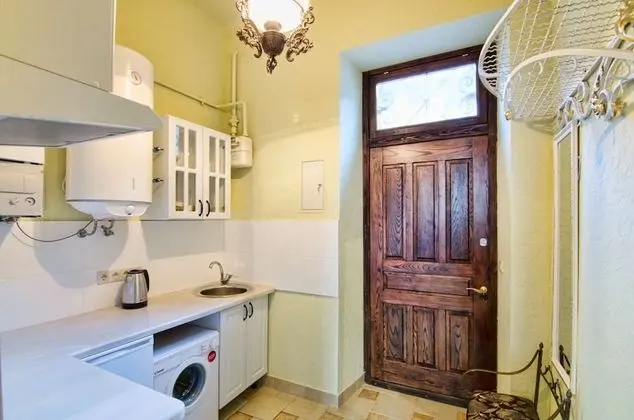 Apart Daire, 1 Yatak Odası (Valovaya St. 21a)