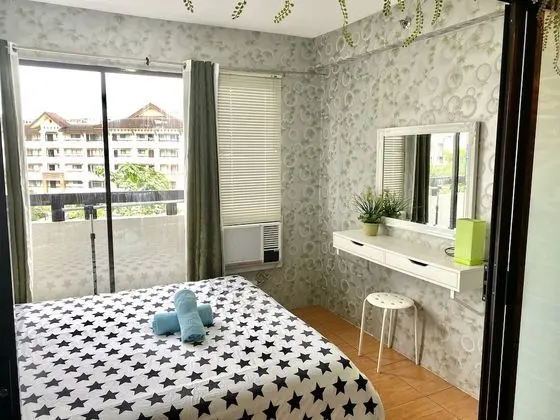 Daire, 1 Yatak Odası, Havuz Manzaralı