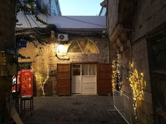 Stüdyo, 1 Büyük (Queen) Boy Yatak