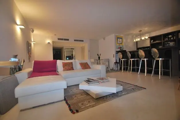 Apart Daire, 1 Çift Kişilik Yatak ve Çekyat, Sigara İçilmez