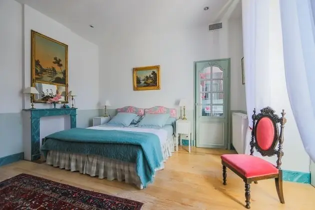 Superior Tek Büyük veya İki Ayrı Yataklı Oda