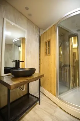 Deluxe Tek Büyük Yataklı Oda, Balkon