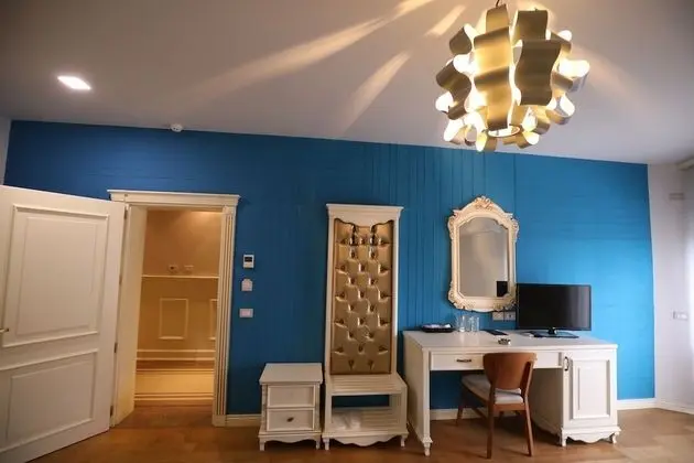 Üç Kişilik Oda, Balkon