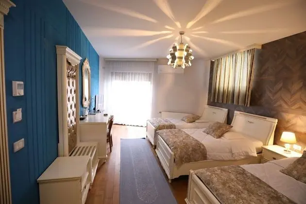 Üç Kişilik Oda, Balkon