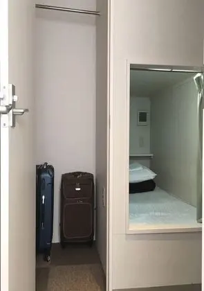 Ortak Ranzalı Oda, Sadece erkekler için (1 Capsule Room)