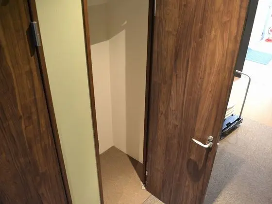 Ortak Ranzalı Oda, Sadece kadınlar için (1 Capsule Room)