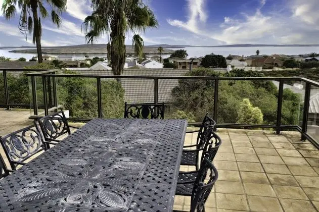 Comfort Ev, 5 Yatak Odası (10 Galico House)
